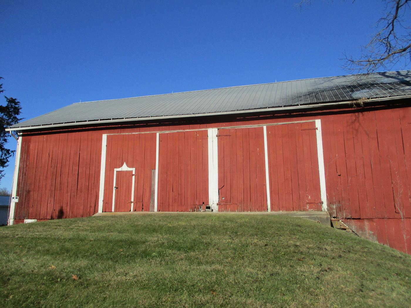 Crimson Road Barn Frame Ohio Valley Barn Salvage 1