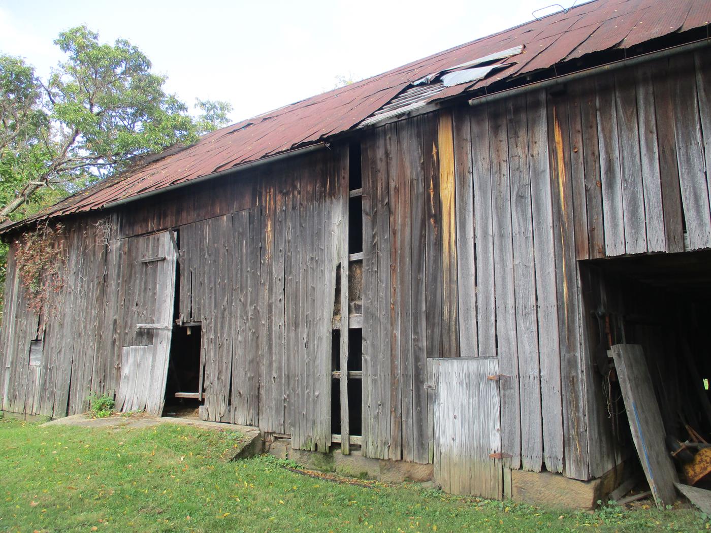 Fisher Barn Frame Building Events Restoration Salvage 1.JPG